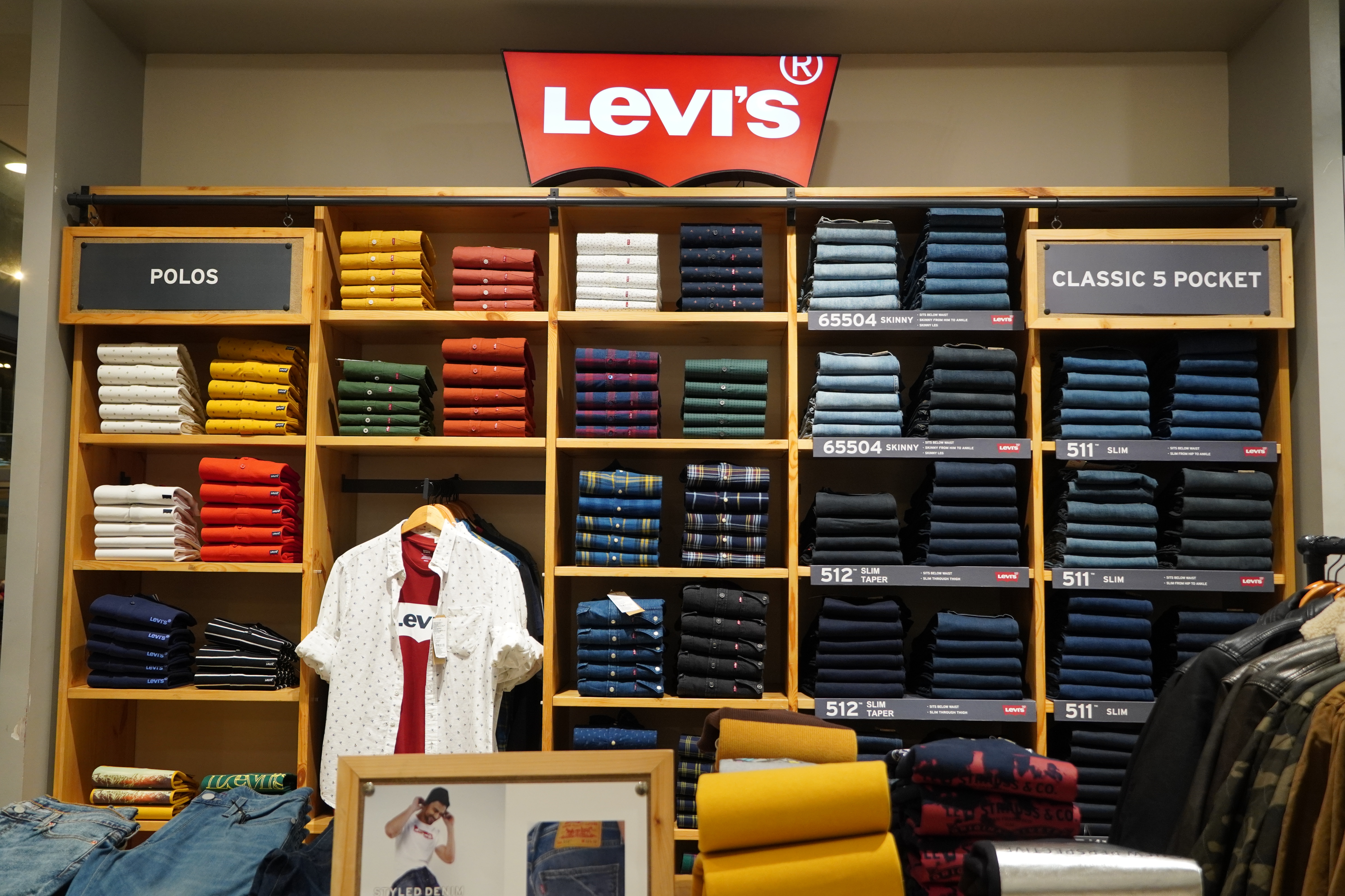 Levi's
